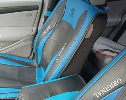 Синий Мерседес Ц-Класс, объемом двигателя 1.8 л и пробегом 250 тыс. км за 3000 $, фото 69 на Automoto.ua