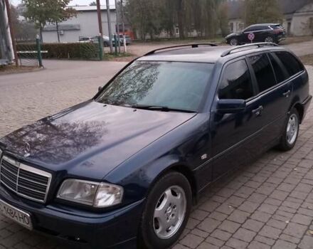 Мерседес Ц-Класс 2000 в Ивано-Франковске на Automoto.ua Синий Мерседес Ц-Класс, объемом двигателя 2.15 л и пробегом 420 тыс. км за 3590 $, фото 9 на Automoto.ua