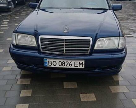 Синий Мерседес Ц-Класс, объемом двигателя 1.8 л и пробегом 250 тыс. км за 3000 $, фото 34 на Automoto.ua