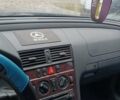 Синий Мерседес Ц-Класс, объемом двигателя 1.8 л и пробегом 395 тыс. км за 3400 $, фото 26 на Automoto.ua