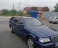 Синий Мерседес Ц-Класс, объемом двигателя 1.8 л и пробегом 395 тыс. км за 3500 $, фото 3 на Automoto.ua
