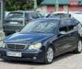 Синій Мерседес Ц-Клас, об'ємом двигуна 2.2 л та пробігом 362 тис. км за 2850 $, фото 1 на Automoto.ua