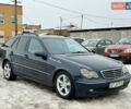 Синий Мерседес Ц-Класс, объемом двигателя 2.69 л и пробегом 343 тыс. км за 3300 $, фото 4 на Automoto.ua