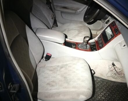 Синий Мерседес Ц-Класс, объемом двигателя 2.7 л и пробегом 250 тыс. км за 2900 $, фото 6 на Automoto.ua