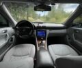 Синій Мерседес Ц-Клас, об'ємом двигуна 2.1 л та пробігом 350 тис. км за 3300 $, фото 6 на Automoto.ua