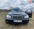 Синій Мерседес Ц-Клас, об'ємом двигуна 2.1 л та пробігом 390 тис. км за 5200 $, фото 2 на Automoto.ua