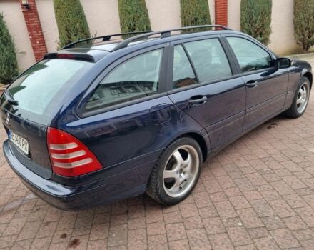 Синій Мерседес Ц-Клас, об'ємом двигуна 2 л та пробігом 270 тис. км за 3600 $, фото 3 на Automoto.ua