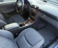 Синий Мерседес Ц-Класс, объемом двигателя 2.2 л и пробегом 400 тыс. км за 2962 $, фото 2 на Automoto.ua