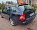 Синій Мерседес Ц-Клас, об'ємом двигуна 2 л та пробігом 270 тис. км за 3600 $, фото 4 на Automoto.ua