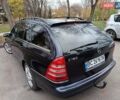 Синий Мерседес Ц-Класс, объемом двигателя 1.8 л и пробегом 286 тыс. км за 5500 $, фото 47 на Automoto.ua
