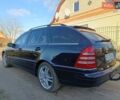 Синий Мерседес Ц-Класс, объемом двигателя 1.8 л и пробегом 286 тыс. км за 5500 $, фото 7 на Automoto.ua