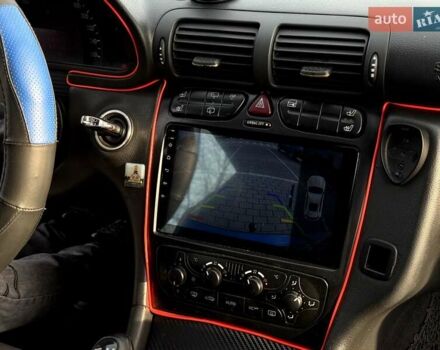 Синій Мерседес Ц-Клас, об'ємом двигуна 2.15 л та пробігом 392 тис. км за 5500 $, фото 16 на Automoto.ua