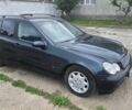 Синий Мерседес Ц-Класс, объемом двигателя 1.8 л и пробегом 260 тыс. км за 3800 $, фото 3 на Automoto.ua