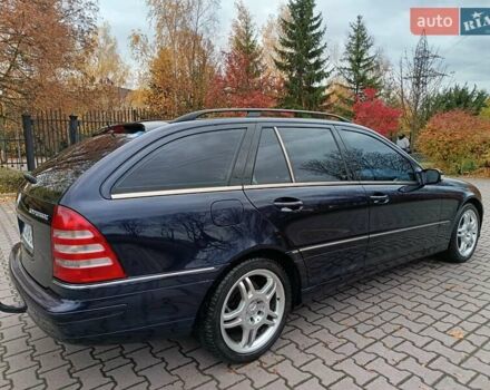 Синий Мерседес Ц-Класс, объемом двигателя 1.8 л и пробегом 286 тыс. км за 5500 $, фото 10 на Automoto.ua