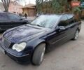 Синий Мерседес Ц-Класс, объемом двигателя 1.8 л и пробегом 286 тыс. км за 5500 $, фото 49 на Automoto.ua