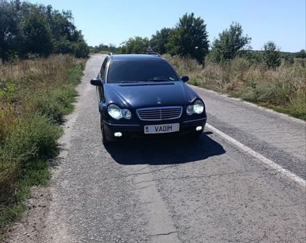 Синій Мерседес Ц-Клас, об'ємом двигуна 1.8 л та пробігом 249 тис. км за 5000 $, фото 14 на Automoto.ua
