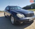 Синий Мерседес Ц-Класс, объемом двигателя 2.69 л и пробегом 543 тыс. км за 4500 $, фото 9 на Automoto.ua