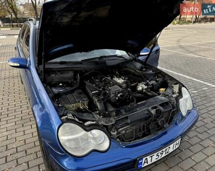 Синій Мерседес Ц-Клас, об'ємом двигуна 2.15 л та пробігом 392 тис. км за 5500 $, фото 18 на Automoto.ua