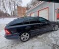 Синий Мерседес Ц-Класс, объемом двигателя 1.8 л и пробегом 280 тыс. км за 5900 $, фото 3 на Automoto.ua