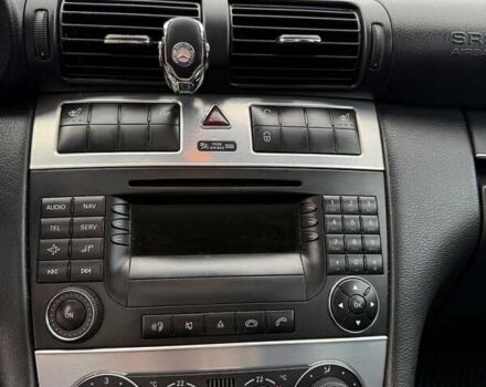 Синій Мерседес Ц-Клас, об'ємом двигуна 3 л та пробігом 313 тис. км за 7500 $, фото 6 на Automoto.ua