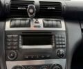 Синій Мерседес Ц-Клас, об'ємом двигуна 3 л та пробігом 313 тис. км за 7500 $, фото 6 на Automoto.ua