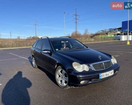 Синий Мерседес Ц-Класс, объемом двигателя 1.8 л и пробегом 230 тыс. км за 5600 $, фото 4 на Automoto.ua