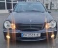 Синий Мерседес Ц-Класс, объемом двигателя 2.7 л и пробегом 388 тыс. км за 5314 $, фото 1 на Automoto.ua
