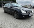 Синій Мерседес Ц-Клас, об'ємом двигуна 3 л та пробігом 313 тис. км за 7500 $, фото 3 на Automoto.ua