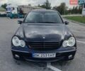 Синій Мерседес Ц-Клас, об'ємом двигуна 2.7 л та пробігом 339 тис. км за 5750 $, фото 1 на Automoto.ua