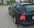 Синій Мерседес Ц-Клас, об'ємом двигуна 2.15 л та пробігом 310 тис. км за 5400 $, фото 3 на Automoto.ua