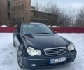Синій Мерседес Ц-Клас, об'ємом двигуна 2.69 л та пробігом 335 тис. км за 5555 $, фото 6 на Automoto.ua