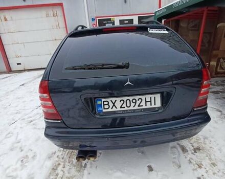 Синій Мерседес Ц-Клас, об'ємом двигуна 1.8 л та пробігом 280 тис. км за 5900 $, фото 4 на Automoto.ua