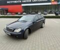 Синий Мерседес Ц-Класс, объемом двигателя 2.15 л и пробегом 320 тыс. км за 5400 $, фото 1 на Automoto.ua