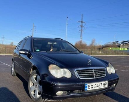 Синий Мерседес Ц-Класс, объемом двигателя 1.8 л и пробегом 230 тыс. км за 5600 $, фото 8 на Automoto.ua