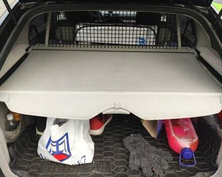 Синий Мерседес Ц-Класс, объемом двигателя 2.2 л и пробегом 384 тыс. км за 4000 $, фото 6 на Automoto.ua