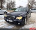 Синій Мерседес Ц-Клас, об'ємом двигуна 2.2 л та пробігом 400 тис. км за 2550 $, фото 1 на Automoto.ua