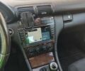 Синій Мерседес Ц-Клас, об'ємом двигуна 2.15 л та пробігом 318 тис. км за 5800 $, фото 7 на Automoto.ua