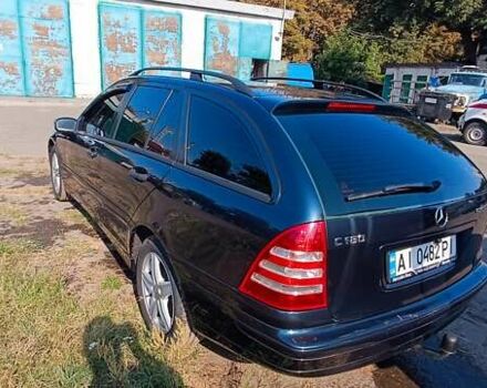Синий Мерседес Ц-Класс, объемом двигателя 1.8 л и пробегом 280 тыс. км за 6000 $, фото 1 на Automoto.ua