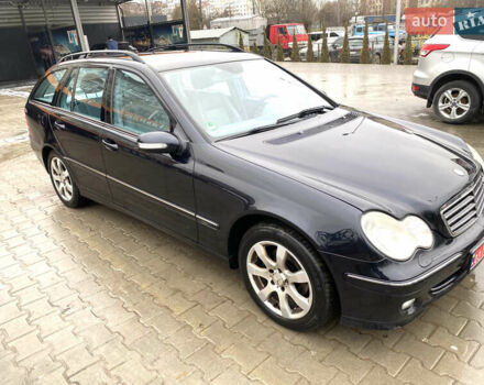 Синий Мерседес Ц-Класс, объемом двигателя 1.8 л и пробегом 280 тыс. км за 5899 $, фото 6 на Automoto.ua