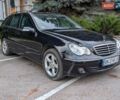 Мерседес Ц-Клас 2006 у Рівному на Automoto.ua Синій Мерседес Ц-Клас, об'ємом двигуна 2.15 л та пробігом 385 тис. км за 5800 $, фото 6 на Automoto.ua