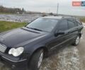 Синій Мерседес Ц-Клас, об'ємом двигуна 1.8 л та пробігом 249 тис. км за 5800 $, фото 1 на Automoto.ua