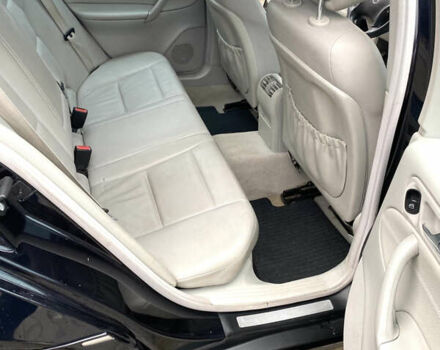 Синий Мерседес Ц-Класс, объемом двигателя 1.8 л и пробегом 280 тыс. км за 5899 $, фото 15 на Automoto.ua