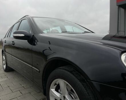 Синій Мерседес Ц-Клас, об'ємом двигуна 2.2 л та пробігом 240 тис. км за 6850 $, фото 11 на Automoto.ua