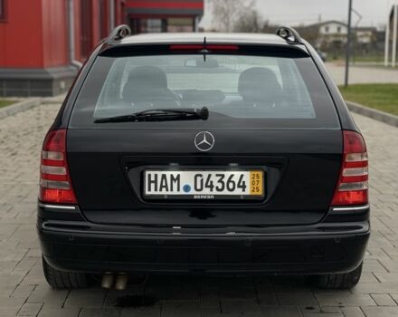 Синій Мерседес Ц-Клас, об'ємом двигуна 2.2 л та пробігом 240 тис. км за 6850 $, фото 5 на Automoto.ua