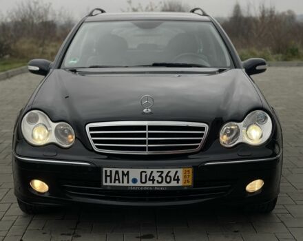 Синій Мерседес Ц-Клас, об'ємом двигуна 2.2 л та пробігом 240 тис. км за 6850 $, фото 2 на Automoto.ua
