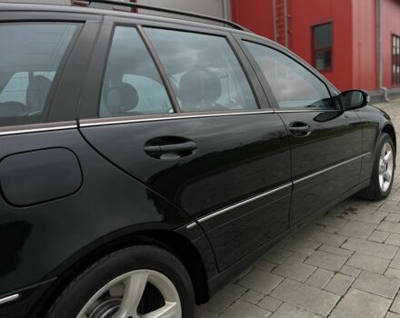 Синій Мерседес Ц-Клас, об'ємом двигуна 2.2 л та пробігом 240 тис. км за 6850 $, фото 14 на Automoto.ua