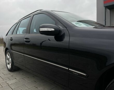 Синій Мерседес Ц-Клас, об'ємом двигуна 2.2 л та пробігом 240 тис. км за 6850 $, фото 12 на Automoto.ua