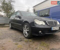 Синій Мерседес Ц-Клас, об'ємом двигуна 2.99 л та пробігом 288 тис. км за 7300 $, фото 1 на Automoto.ua