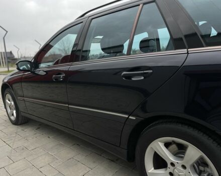 Синій Мерседес Ц-Клас, об'ємом двигуна 2.2 л та пробігом 240 тис. км за 6850 $, фото 10 на Automoto.ua