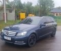 Синій Мерседес Ц-Клас, об'ємом двигуна 2.14 л та пробігом 180 тис. км за 12300 $, фото 1 на Automoto.ua